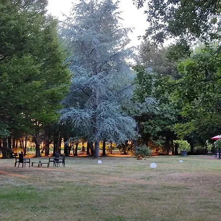 Bed & Breakfast Le Bois Des Fees De Chazelles